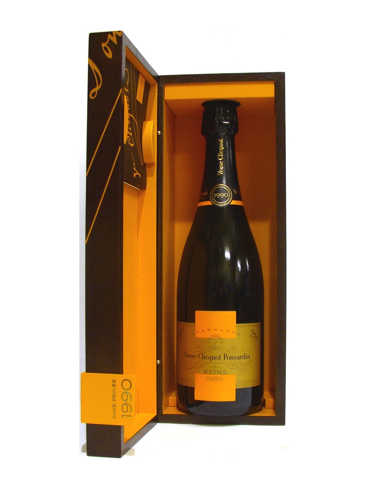 CHAMPAGNE VEUVE CLICQUOT PONSARDIN BRUT CAVE PRIVEE 1990