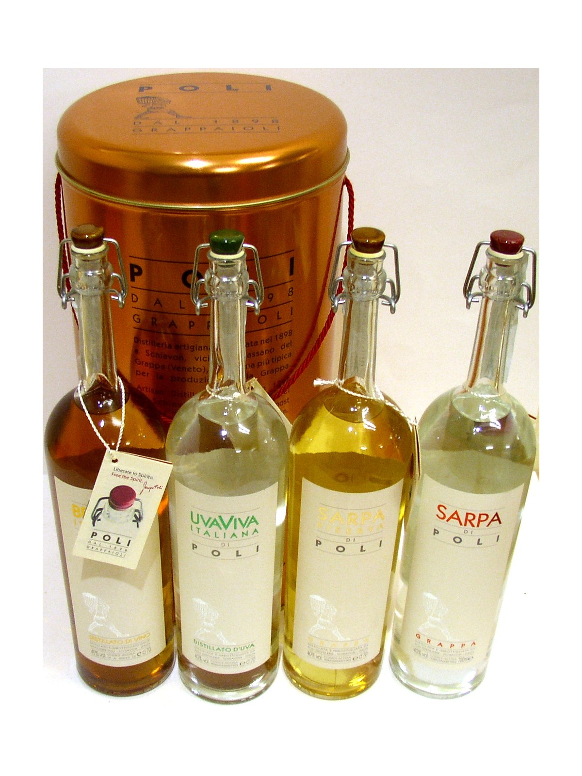 CONFEZIONE MAXI TUBO RAME DI POLI CON N.4 BOTTIGLIE DI GRAPPA POLI