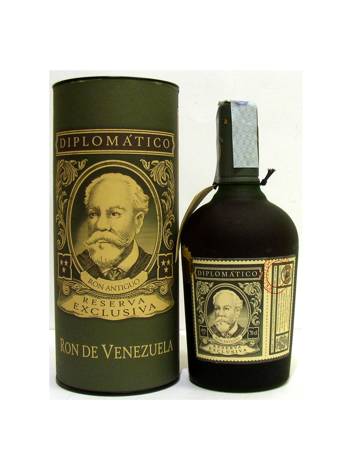 RHUM DIPLOMATICO RESERVA ESCLUSIVA RON ANTIGUO, RUM DEL VENEZUELA - HACIENDA SARURO
